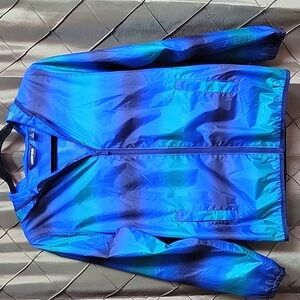 EUC- Lands' End Kids Hooded 'Pack into its' Own Pocket' Rain/Windshell